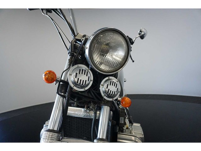 Honda - tour - gl 1200 aspencade - motorcycle - afbeelding 2 van  22