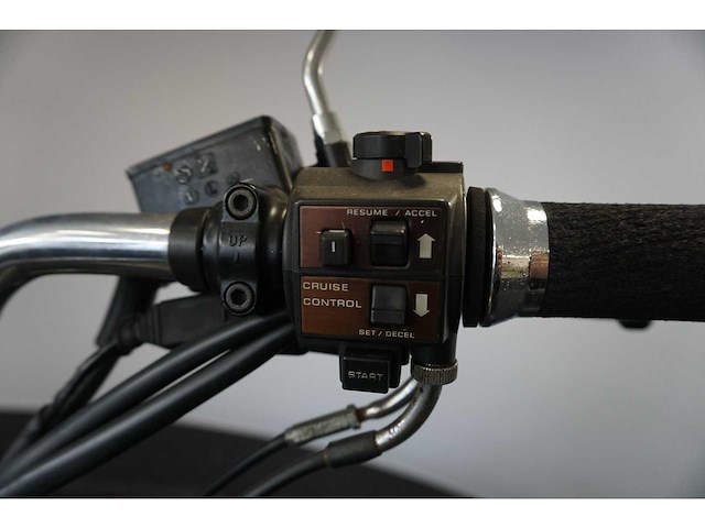 Honda - tour - gl 1200 aspencade - motorcycle - afbeelding 8 van  22