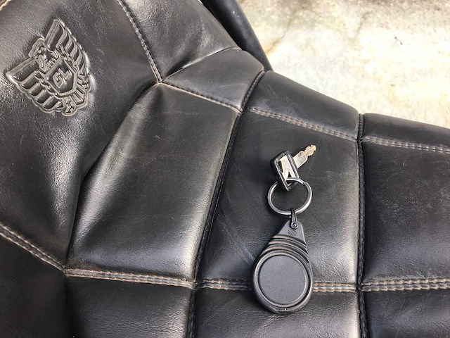 Honda - tour - gl 1200 dg/dx goldwing - motorfiets - afbeelding 8 van  18