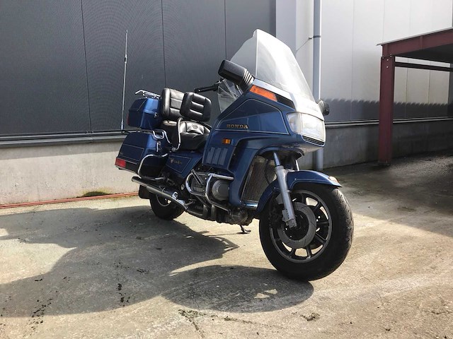 Honda - tour - gl 1200 dg/dx goldwing - motorfiets - afbeelding 18 van  18