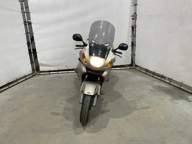 Honda - tour - nt650 deauville - motorfiets - afbeelding 12 van  17