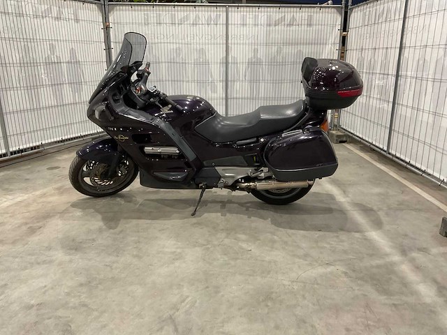 Honda - tour - st 1100 pn. eur. abs - motorfiets - afbeelding 11 van  16