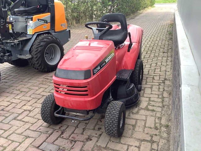 Honda 2216 zitmaaier - afbeelding 2 van  5