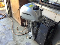 Honda 2,3 buitenboordmotor - afbeelding 2 van  4