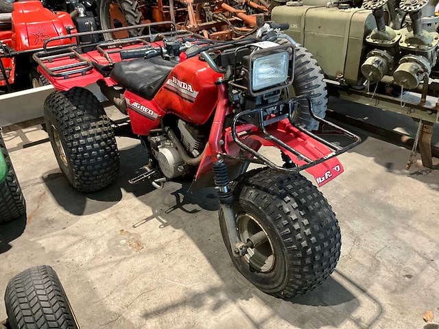 Honda atc250es trike “big red” - afbeelding 9 van  16