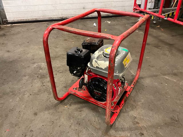 Honda beregeningspomp aandrijfmotor - afbeelding 1 van  4