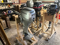Honda bf20d buitenboordmotor - afbeelding 8 van  14