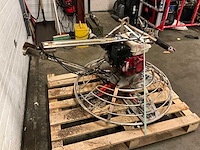 Honda bt90 cementvlinder - afbeelding 4 van  5