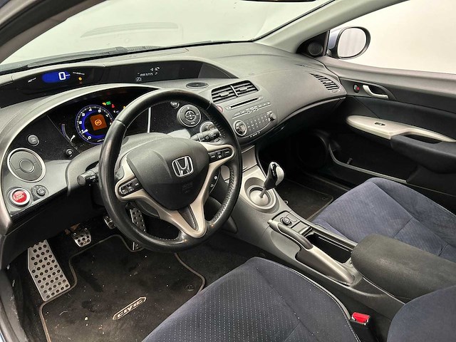 Honda civic 1.8 sport 2008 | 92-zk-bt - afbeelding 18 van  31