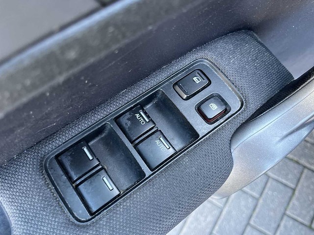 Honda cr-v 2.0i elegance 2010 | 32-lfh-3 - afbeelding 2 van  22