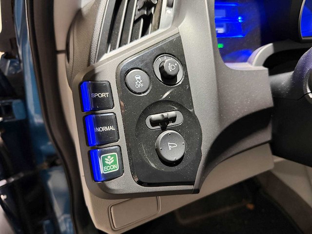 Honda cr-z 1.5 i-vtec ima s 114pk 2010, p-620-jg - afbeelding 13 van  40