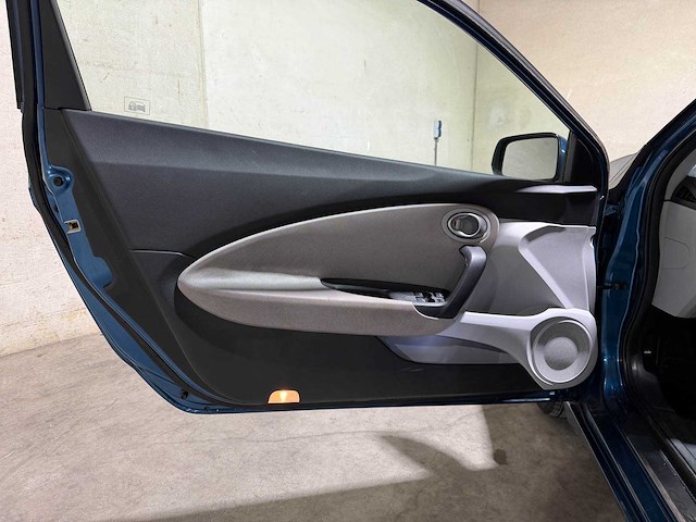 Honda cr-z 1.5 i-vtec ima s 114pk 2010, p-620-jg - afbeelding 24 van  40