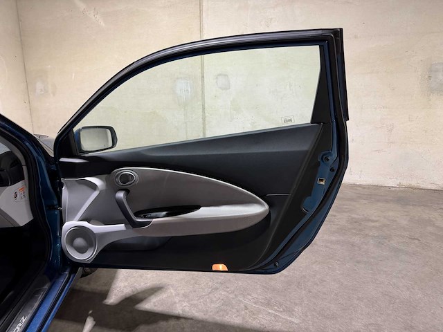 Honda cr-z 1.5 i-vtec ima s 114pk 2010, p-620-jg - afbeelding 28 van  40