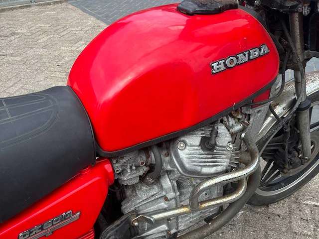 Honda cx 500 motorfiets schuurvondst - afbeelding 2 van  11