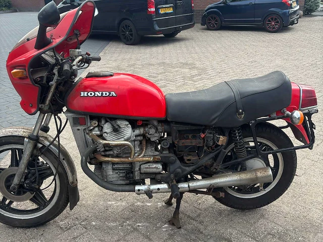 Honda cx 500 motorfiets schuurvondst - afbeelding 7 van  11