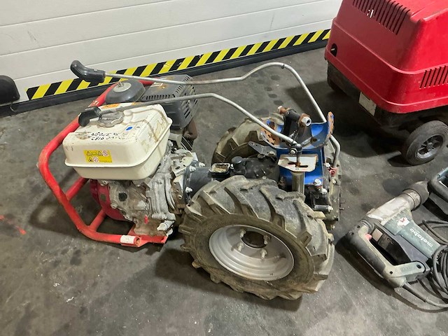 Honda divers diverse machines - afbeelding 9 van  16