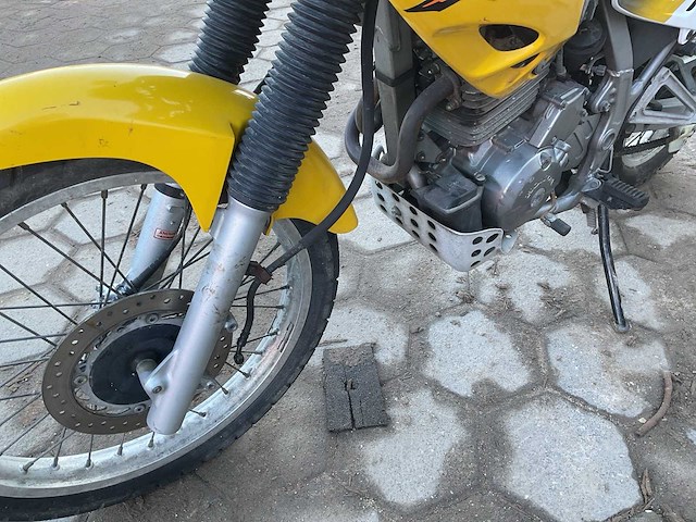 Honda dominator motorfiets - afbeelding 4 van  10