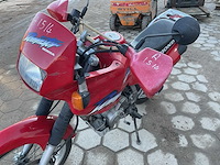 Honda dominator motorfiets - afbeelding 6 van  12