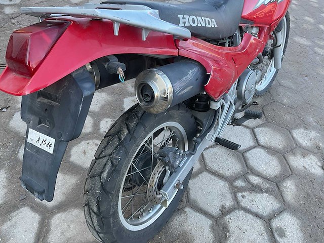 Honda dominator motorfiets - afbeelding 4 van  12