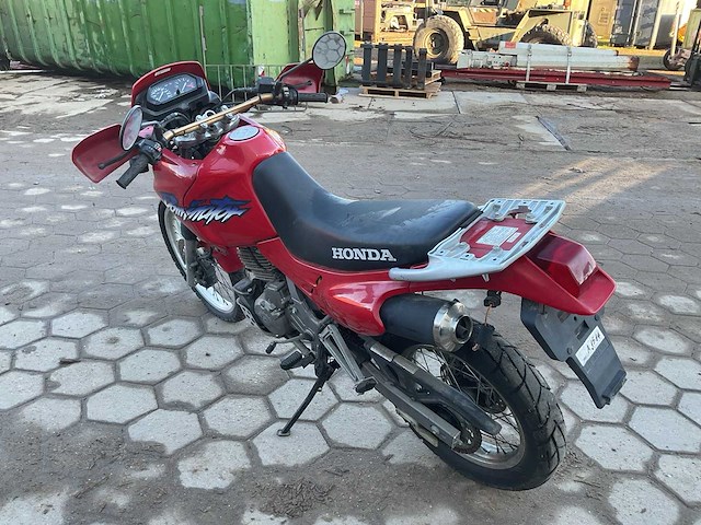 Honda dominator motorfiets - afbeelding 6 van  12