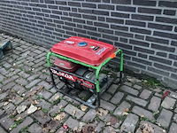 Honda ec2200 stroomgenerator - afbeelding 1 van  4