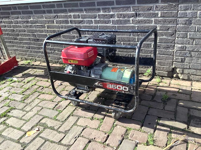 Honda ec3600gvw stroomgenerator - afbeelding 4 van  9