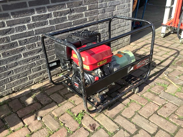 Honda ec3600gvw stroomgenerator - afbeelding 6 van  9