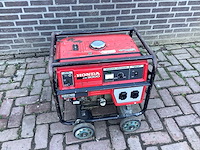 Honda em 3000 stroomgenerator - afbeelding 3 van  3
