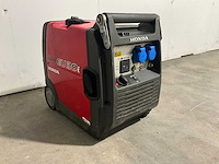 Honda eu 30i invertergenerator - afbeelding 1 van  7