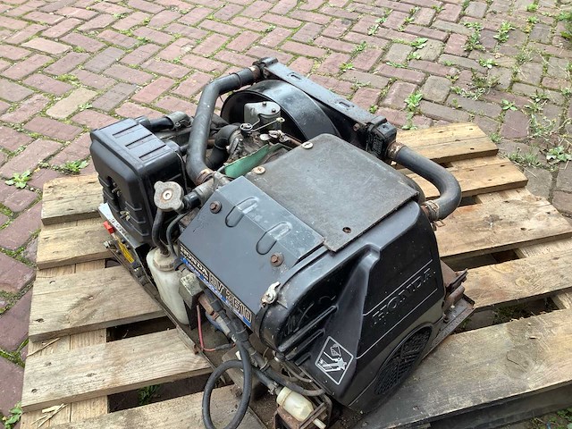 Honda ev3610 stroomgenerator voor camper - afbeelding 5 van  5