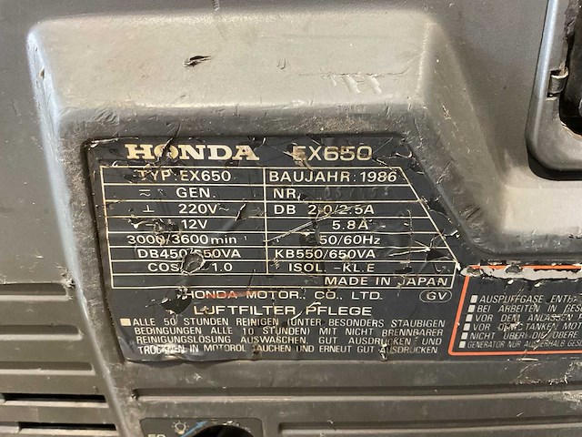 Honda ex650 noodstroomaggregaat - afbeelding 4 van  5