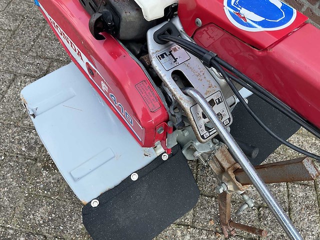 Honda f410 2 wielige tuintrekker - afbeelding 5 van  8