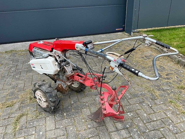 Honda f60 tuinploeg - afbeelding 7 van  13