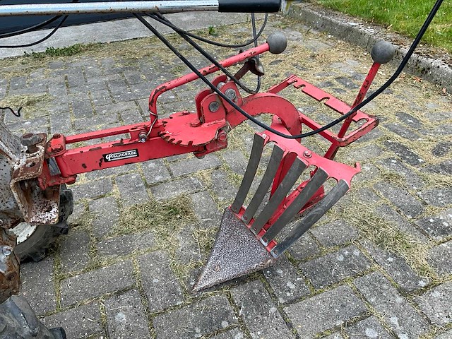 Honda f60 tuinploeg - afbeelding 3 van  4