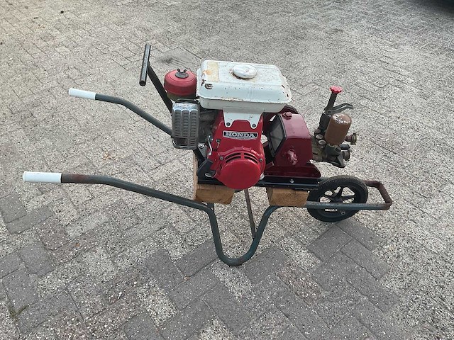 Honda g42 mobiele hogedrukreiniger - afbeelding 1 van  8
