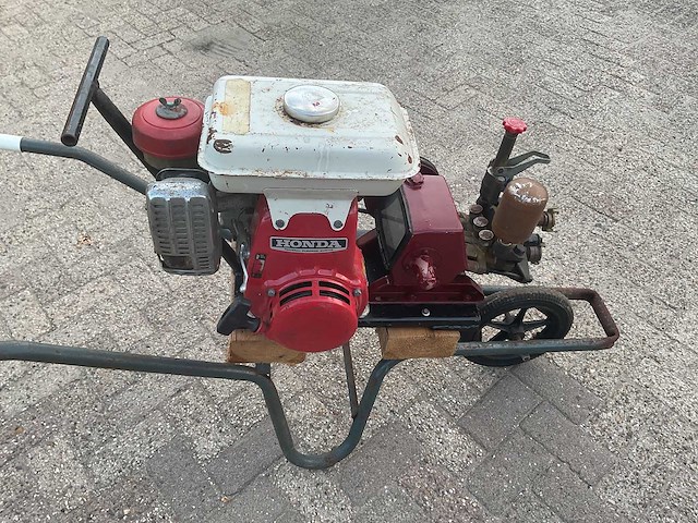 Honda g42 mobiele hogedrukreiniger - afbeelding 6 van  9