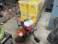 Honda grondfrees - afbeelding 2 van  5