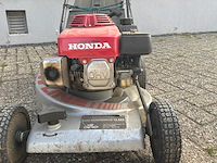 Honda gxv 160 grasmaaier - afbeelding 6 van  8