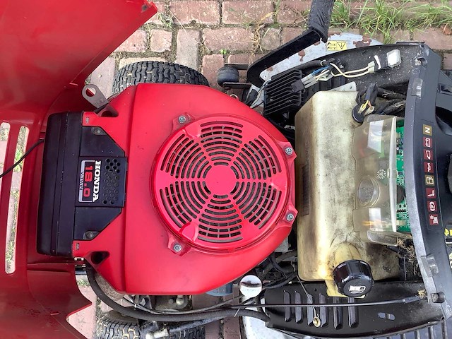 Honda hf2218 hl zitmaaier - afbeelding 9 van  9