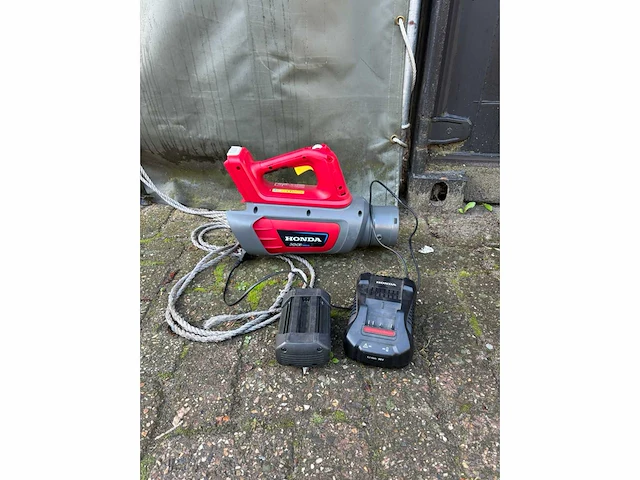 Honda hhb36bxb accu bladblazer incl accu en lader - afbeelding 2 van  2