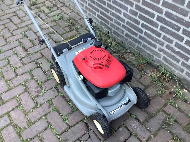 Honda hrb425 grasmaaier - afbeelding 2 van  4
