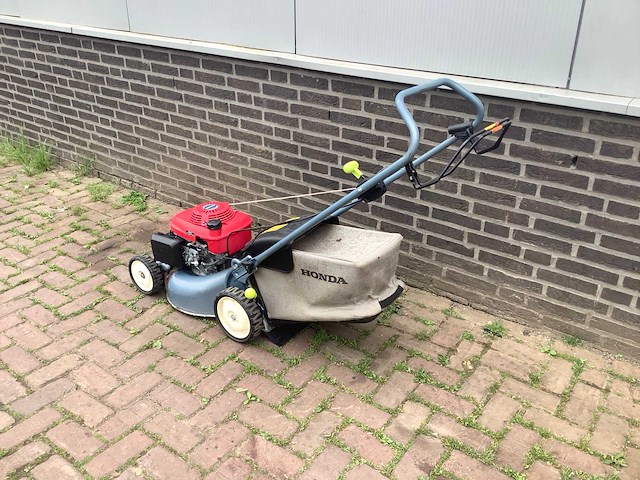 Honda hrg415c2 grasmaaier - afbeelding 1 van  4