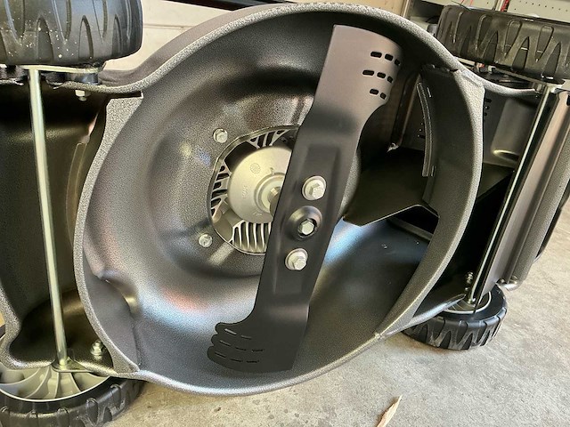 Honda hrg416xb grasmaaier - afbeelding 11 van  11