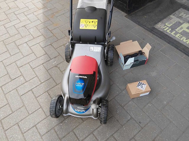 Honda hrg416xb grasmaaier - afbeelding 3 van  5