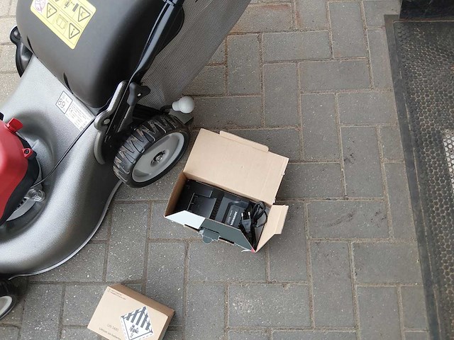 Honda hrg416xb grasmaaier - afbeelding 5 van  5