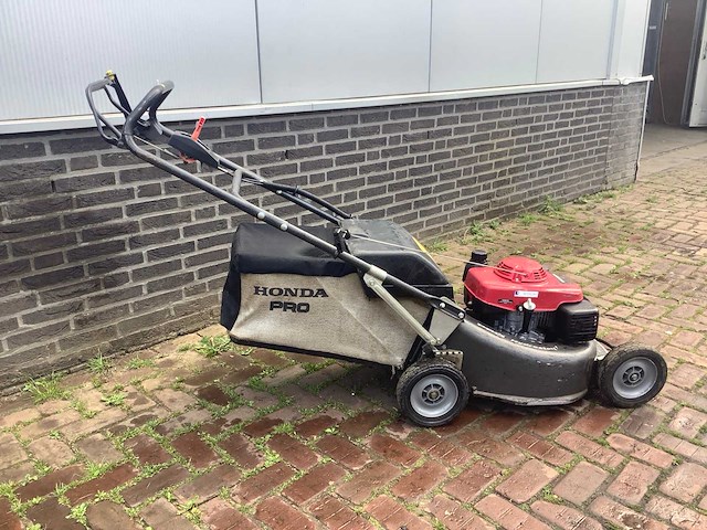 Honda hrh 536 grasmaaier - afbeelding 2 van  5