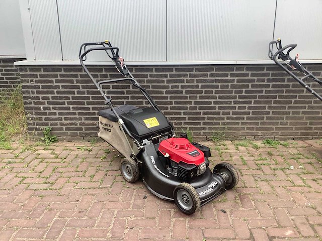 Honda hrh 536 grasmaaier - afbeelding 1 van  6