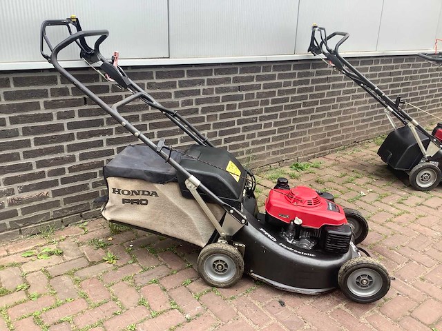 Honda hrh 536 grasmaaier - afbeelding 3 van  6