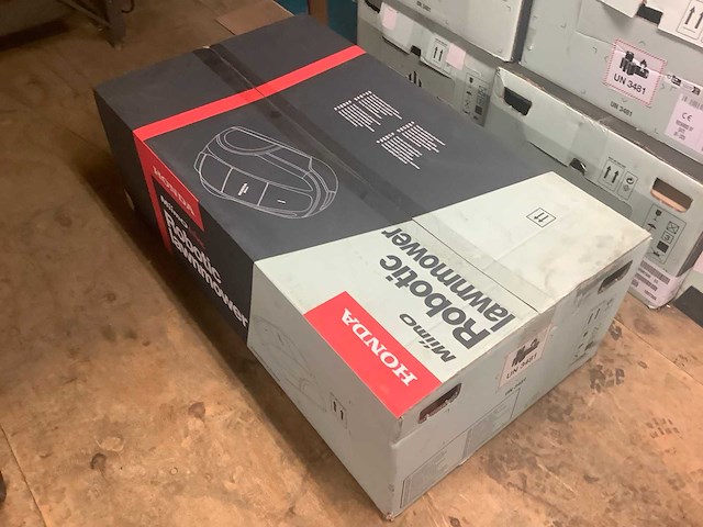 Honda hrm1000 robotmaaier - afbeelding 3 van  4