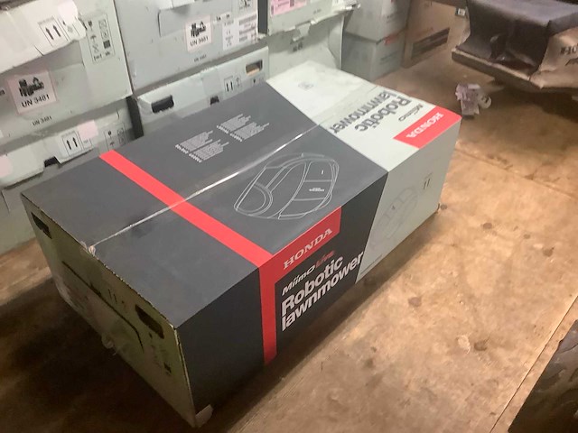 Honda hrm2500 ec robotmaaier - afbeelding 4 van  5